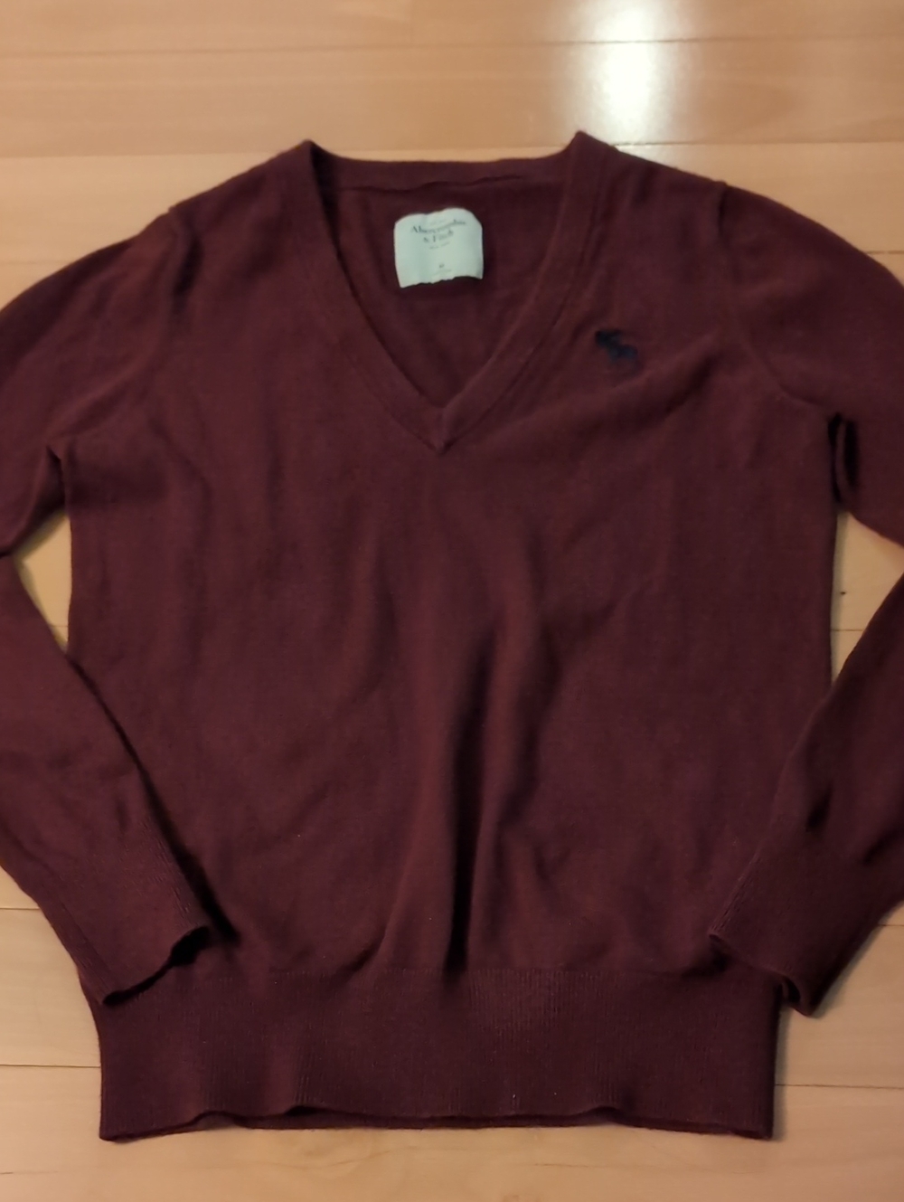 Abercombie Burgundy Vneck Sweater